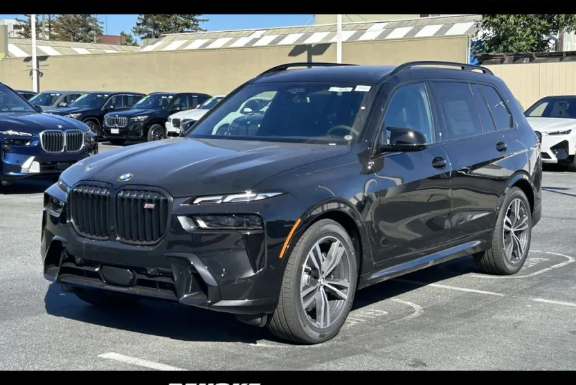 2026 Bmw X7 M60i photo 1