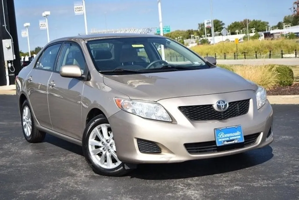 2009 Toyota Corolla XLE photo 1