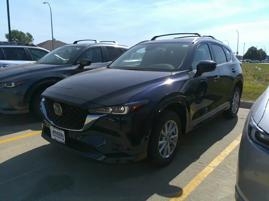 2025 Mazda CX-5 2.5 Select photo 1