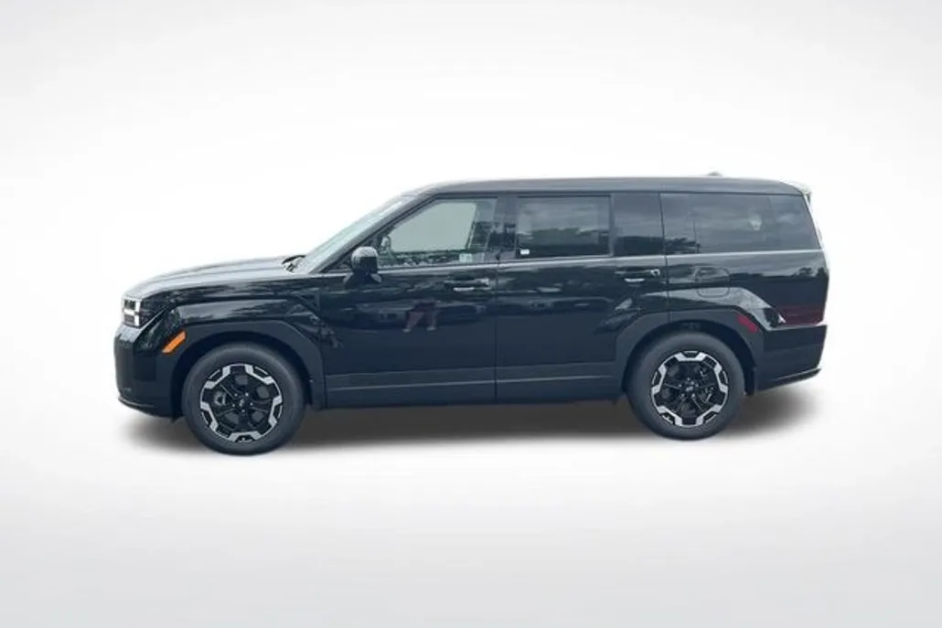 2026 Hyundai Santa Fe SE photo 1