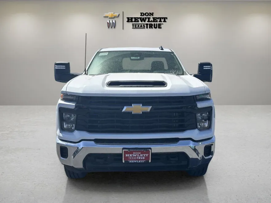 2025 Chevrolet Silverado 2500HD photo 1