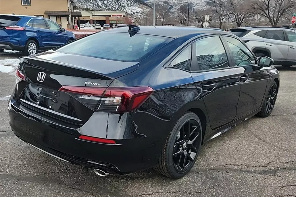 2026 Honda Civic Sport photo 1