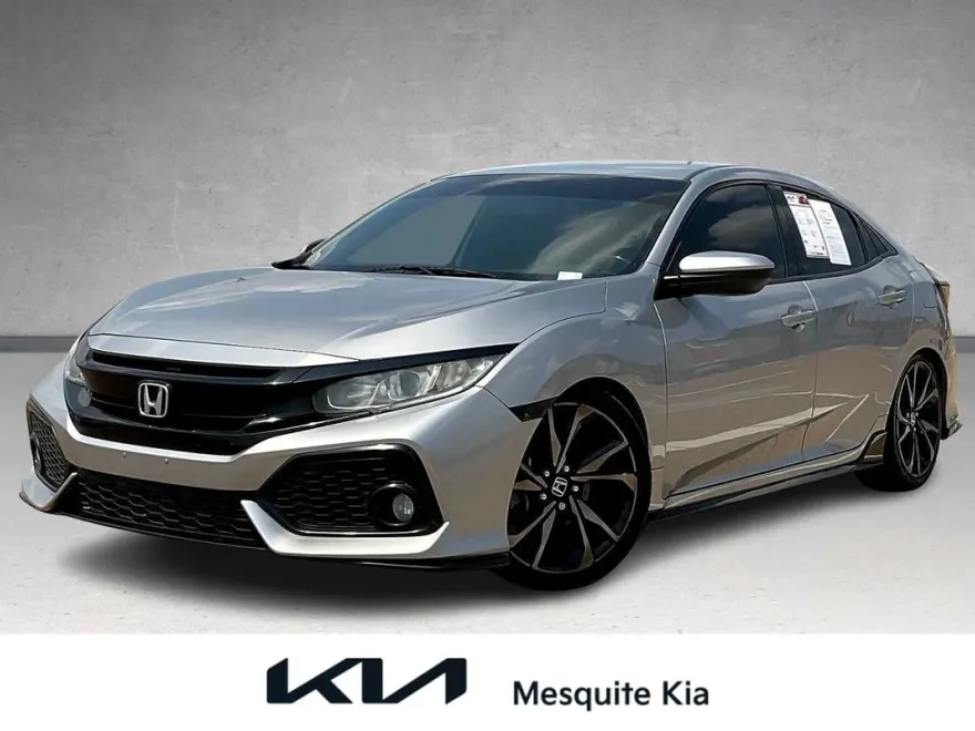 2018 Honda Civic Sport Hatchback photo 1