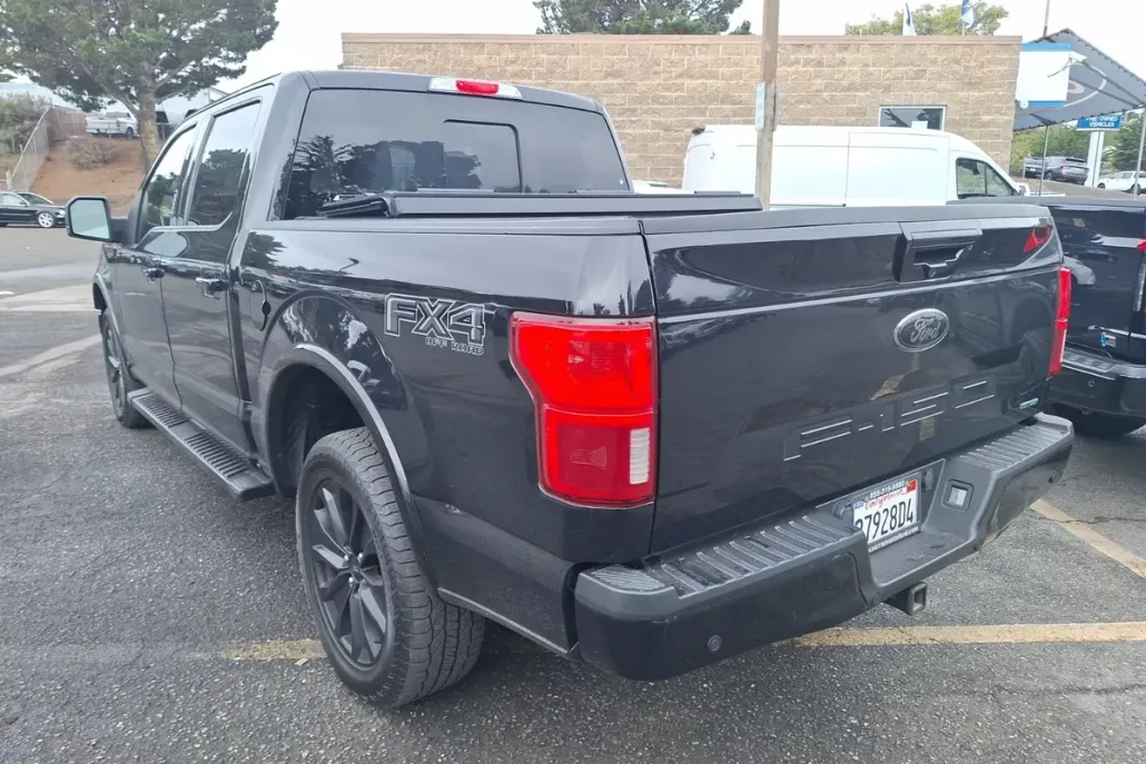2020 Ford F-150 Lariat photo 1