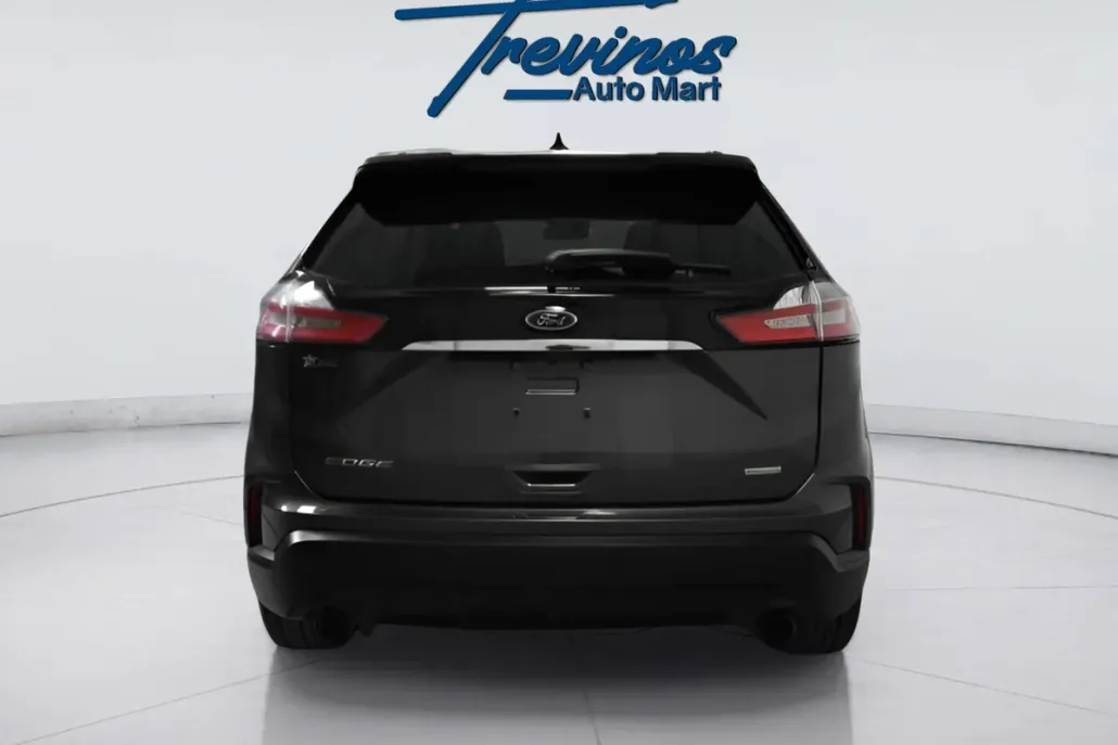 2020 Ford Edge SE photo 1