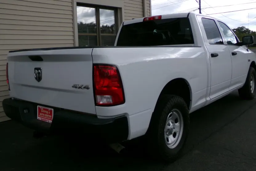 2022 Ram 1500 Tradesman photo 1