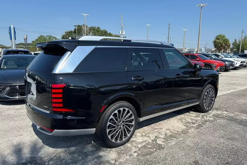 2026 Hyundai Palisade Calligraphy photo 1