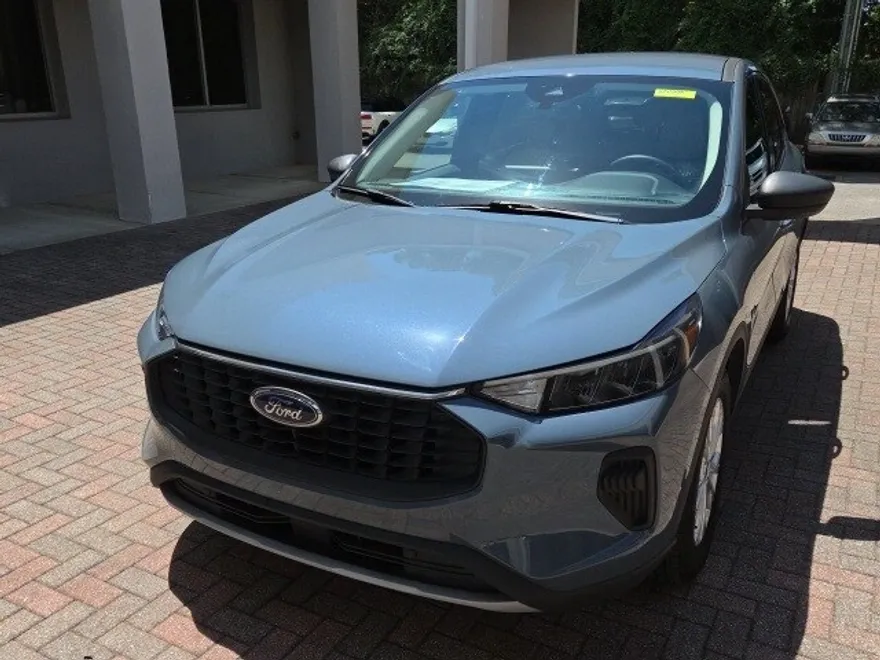 2023 Ford Escape Active photo 1