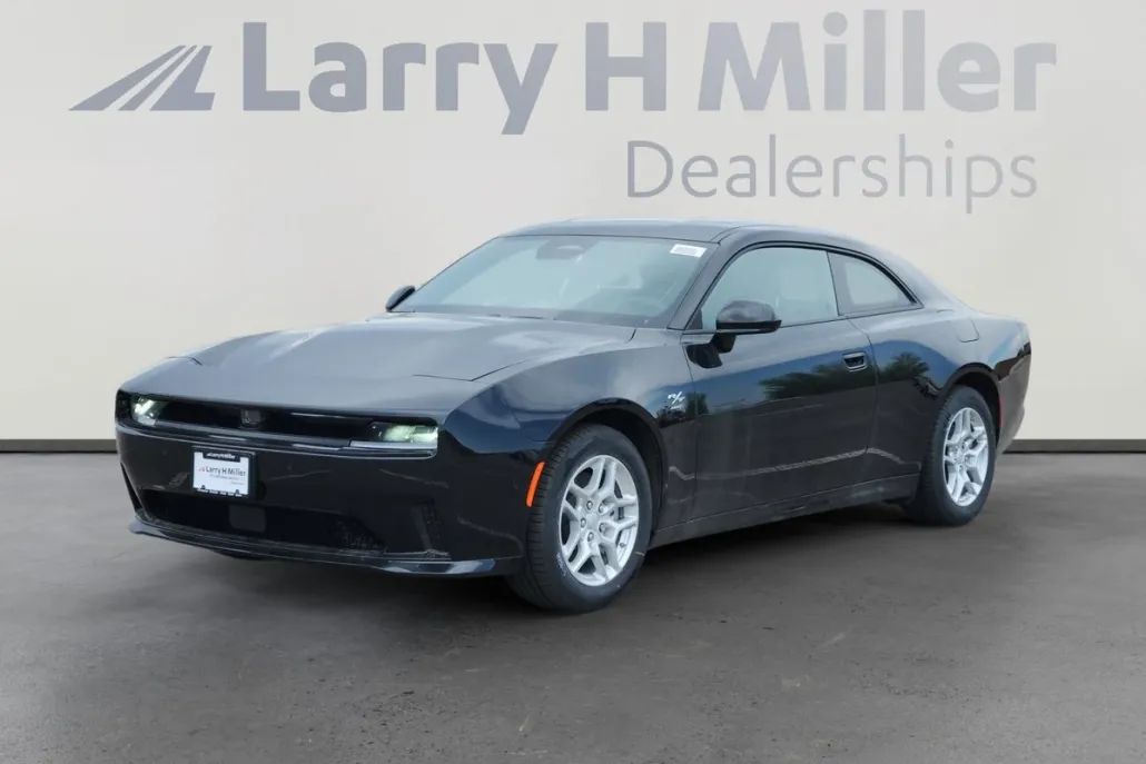 2025 Dodge Charger Daytona R/T photo 1