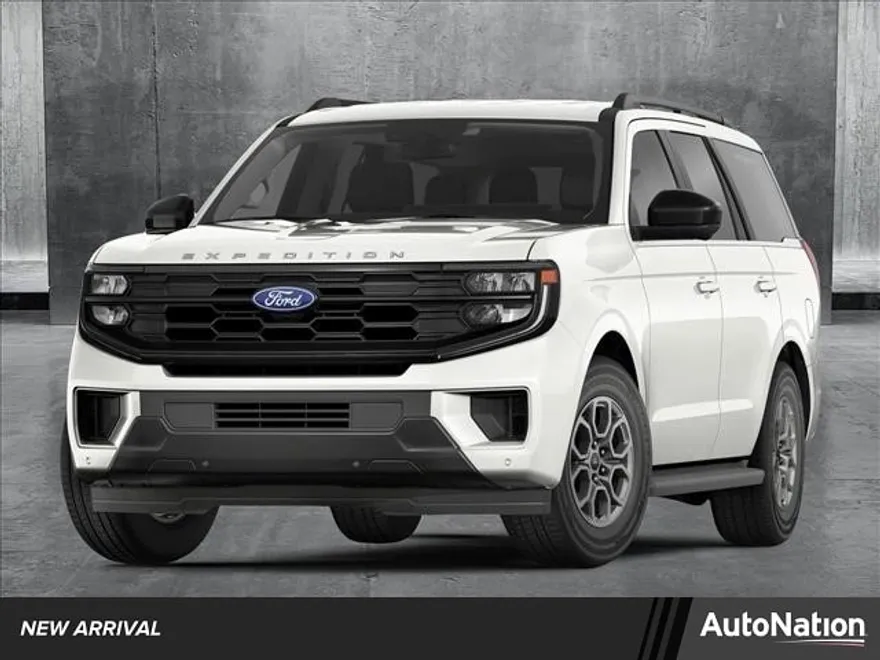 2025 Ford Expedition photo 1