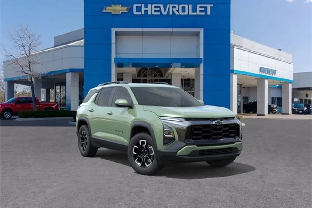 2026 Chevrolet Equinox ACTIV photo 1