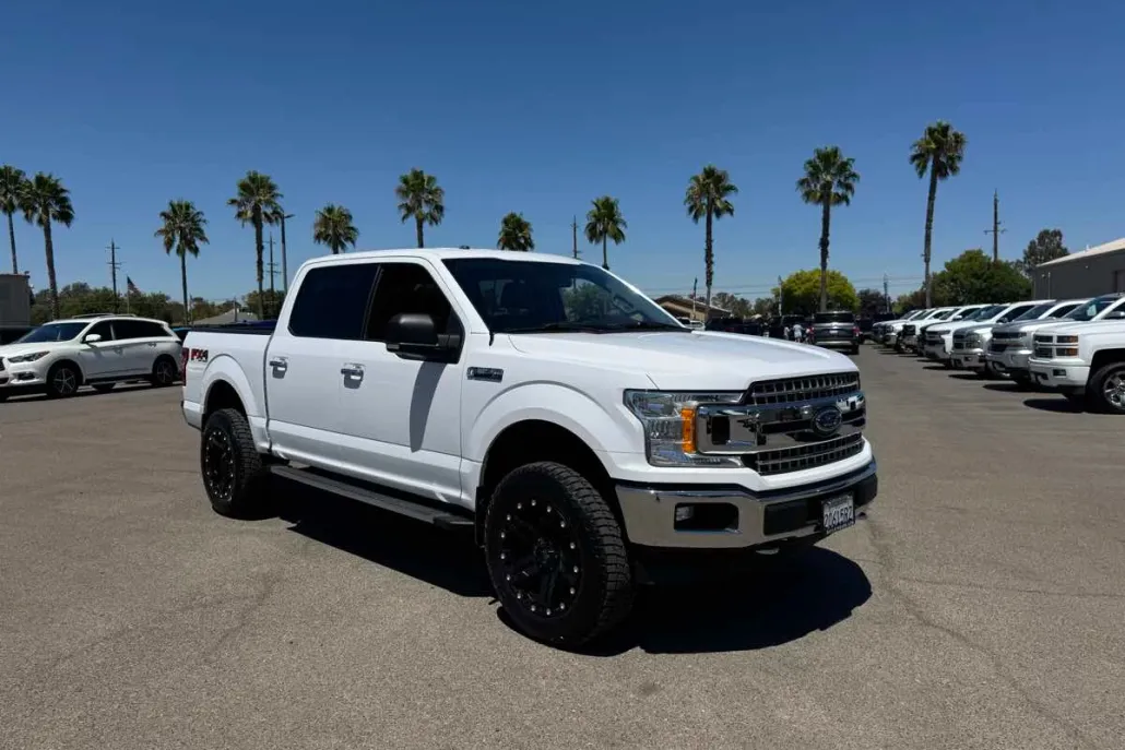 2018 Ford F-150 XLT FX4 photo 1