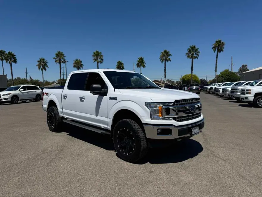 2018 Ford F-150 XLT FX4 photo 1