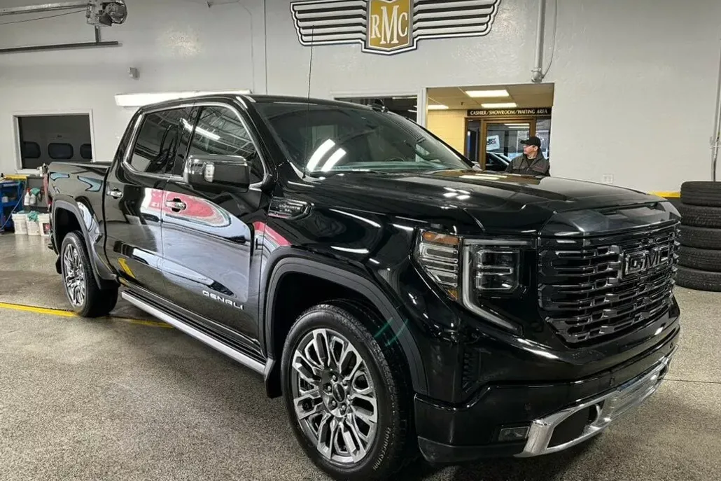 2023 Gmc Sierra 1500 Denali Ultimate photo 1