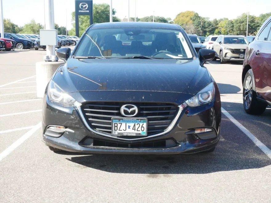 2018 Mazda Mazda3 Sport photo 1