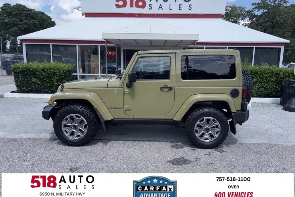 2013 Jeep Wrangler Rubicon photo 1