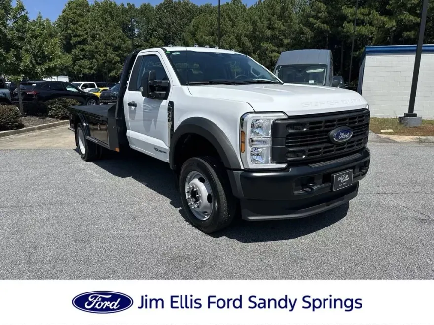 2024 Ford F-550 XL photo 1