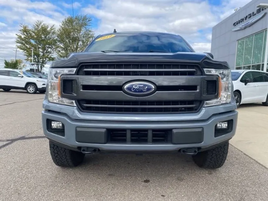 2019 Ford F-150 XLT photo 1