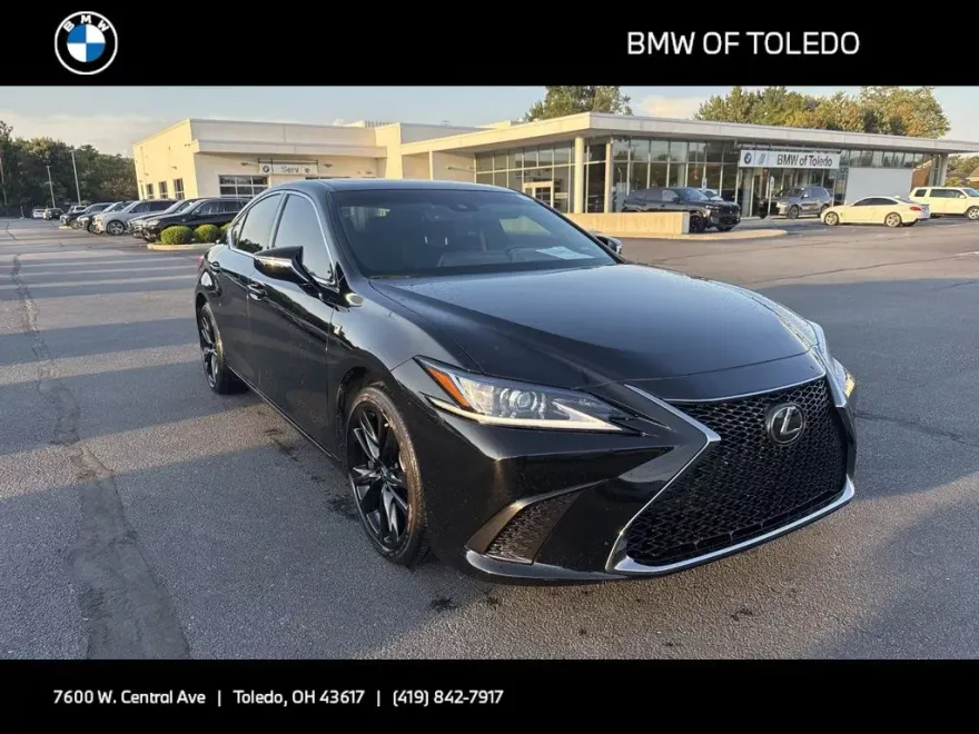 2022 Lexus ES 350 F SPORT photo 1