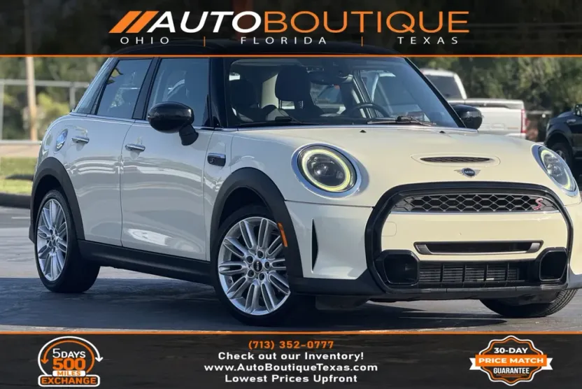 2023 Mini Cooper 4 Door Hardtop S photo 1