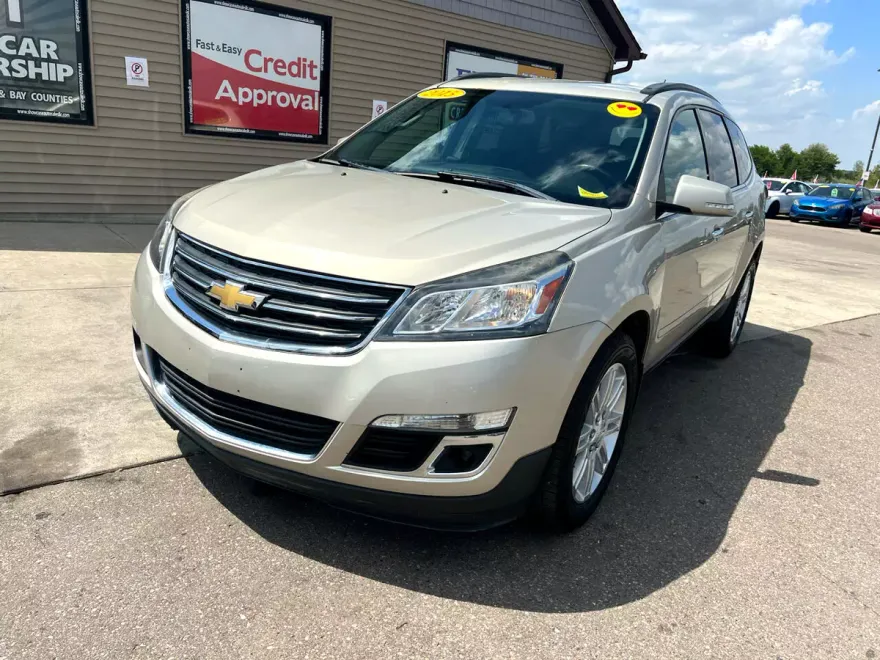 2015 Chevrolet Traverse 1LT photo 1