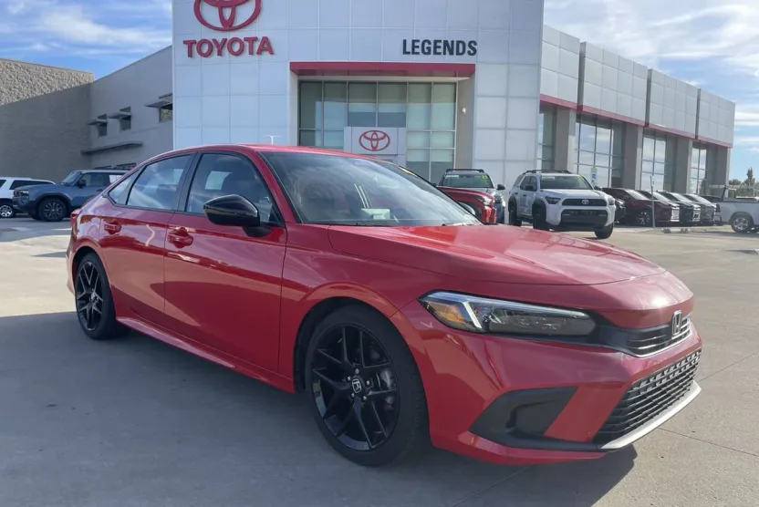 2022 Honda Civic Sport photo 1