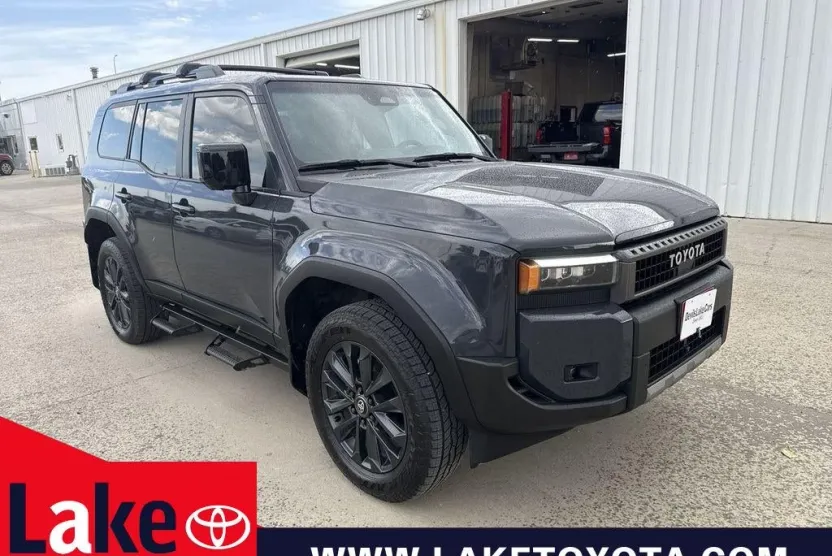 2024 Toyota Land Cruiser Base photo 1