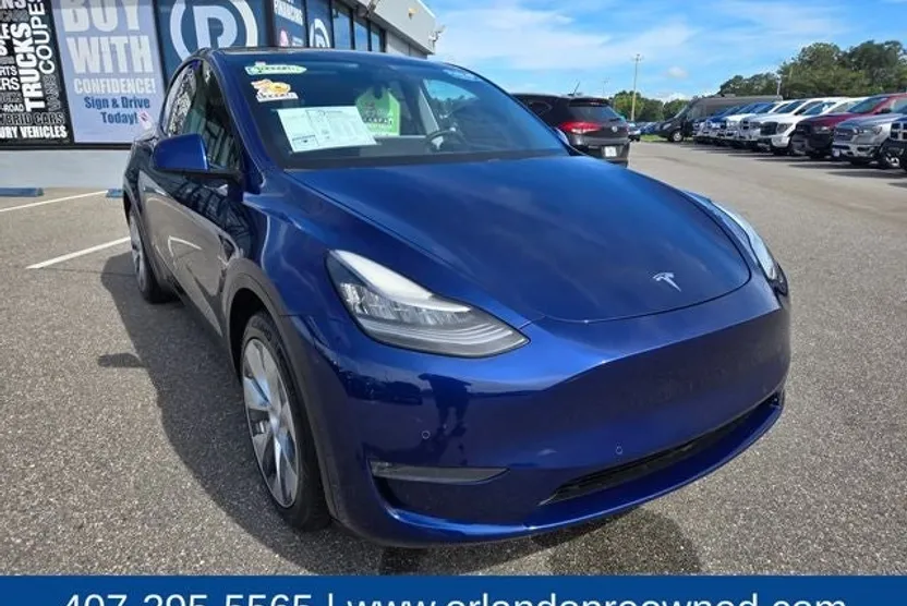 2020 Tesla Model Y Long Range photo 1