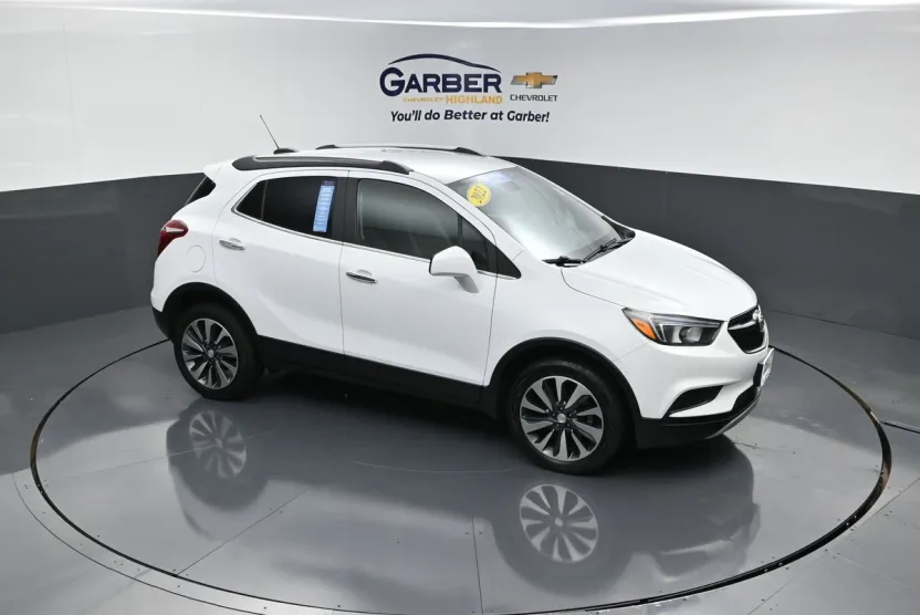 2022 Buick Encore Preferred photo 1