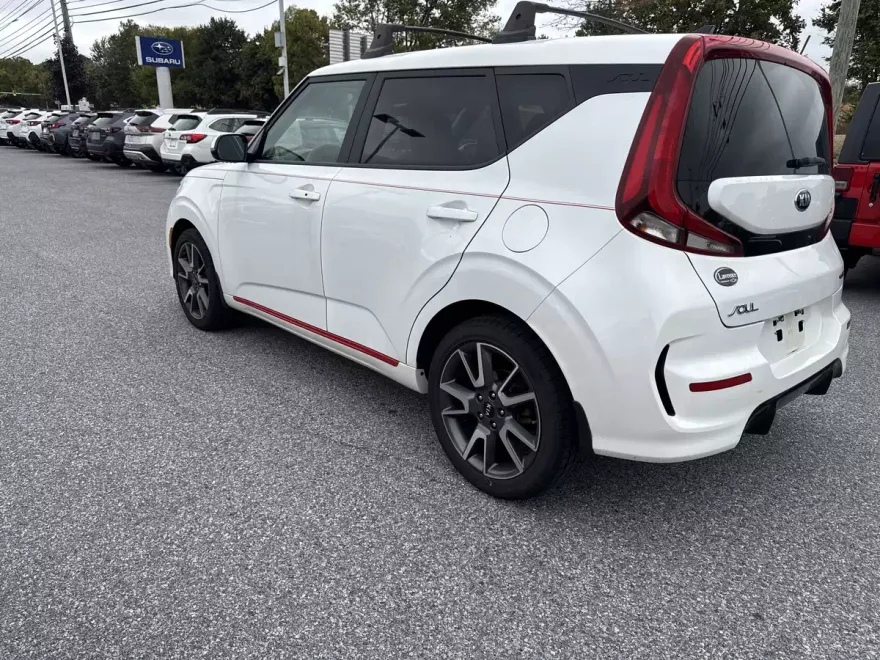 2020 Kia Soul GT-Line photo 1