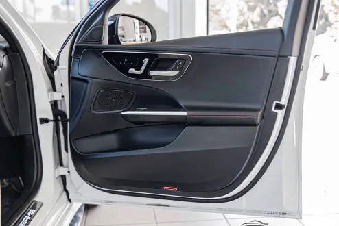 2023 Mercedes Benz C AMG 43 4MATIC Sedan photo 2