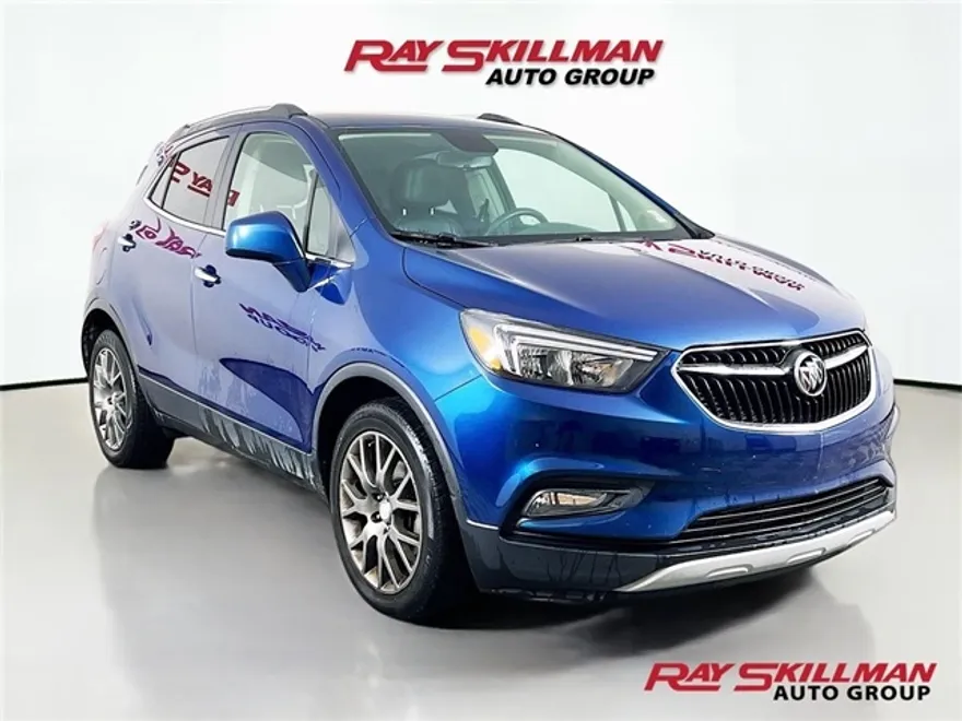 2020 Buick Encore Sport Touring photo 1