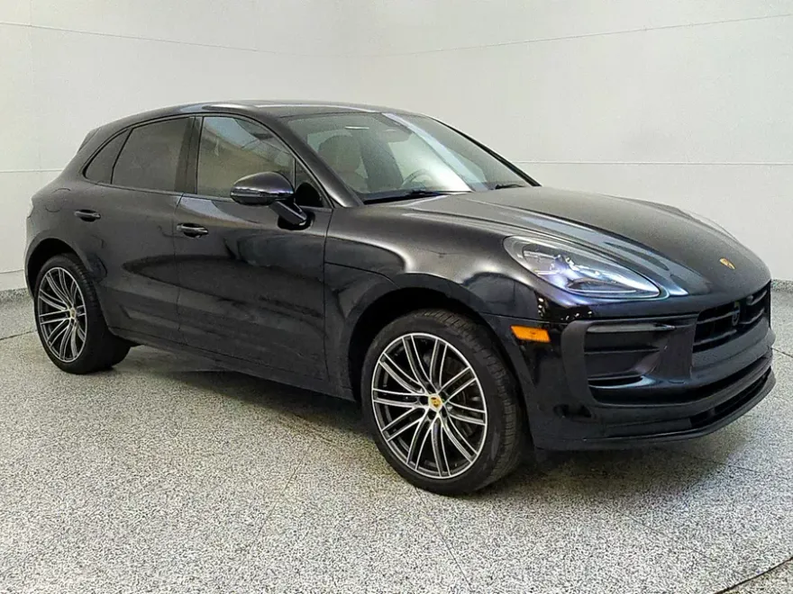 2020 Porsche Macan photo 1