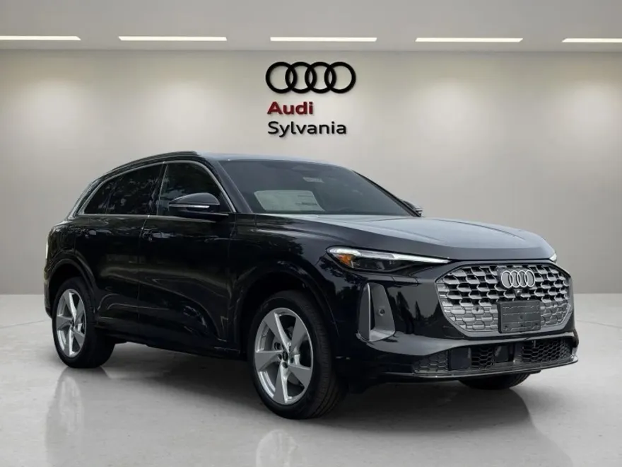 2025 Audi Q5 Premium Plus photo 1
