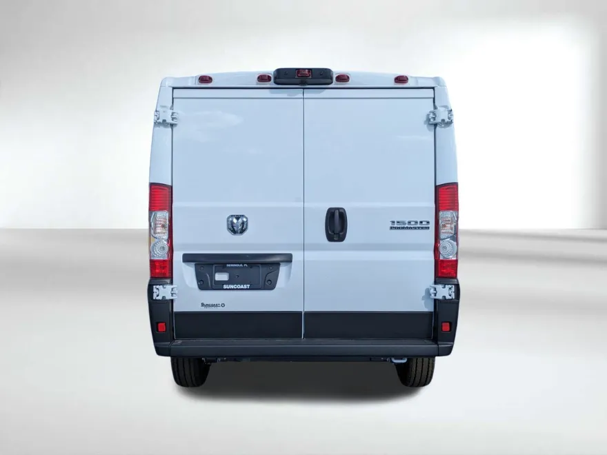 2025 Ram ProMaster 1500 Tradesman photo 1
