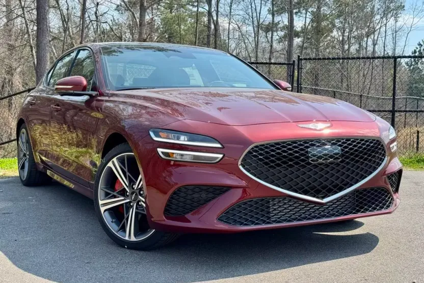 2025 Genesis G70 3.3T Sport Advanced photo 1