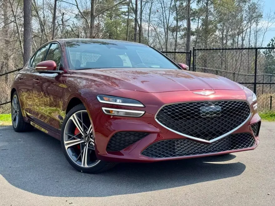 2025 Genesis G70 3.3T Sport Advanced photo 1