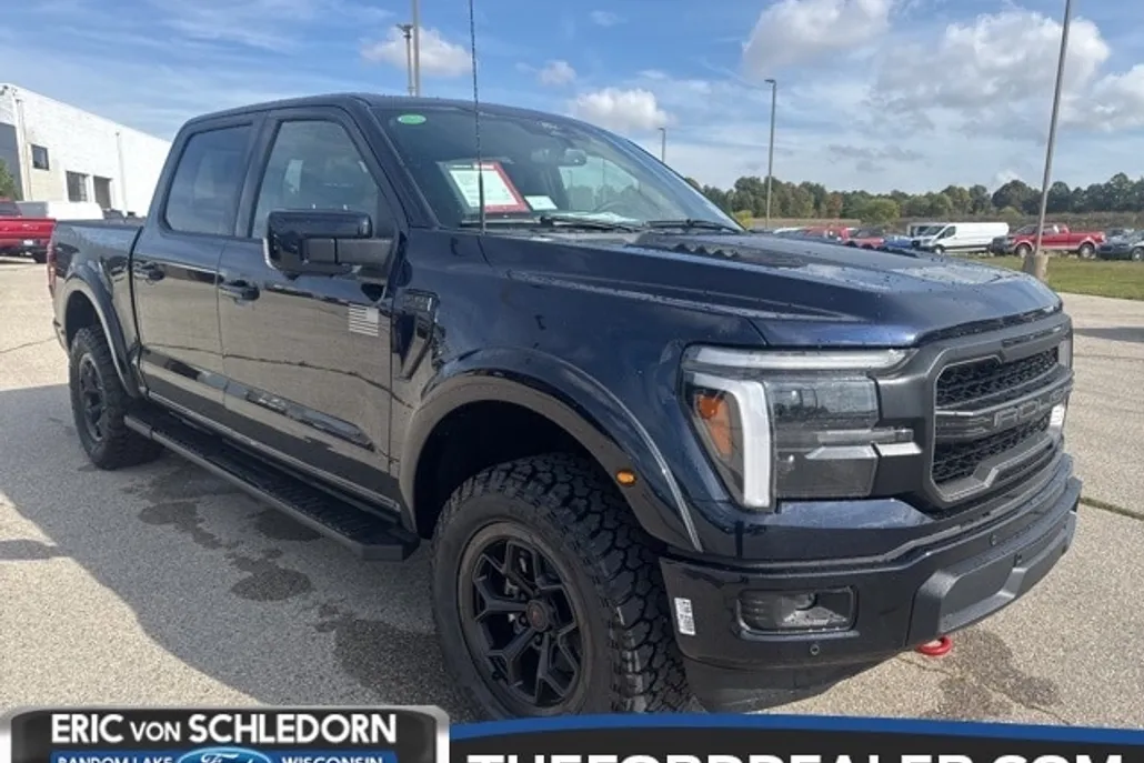 2025 Ford F-150 Lariat photo 1