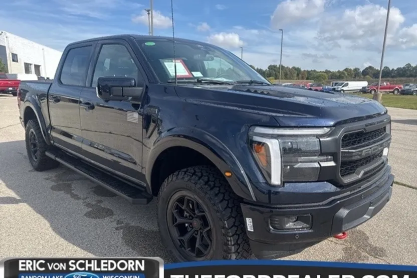 2025 Ford F-150 Lariat photo 1