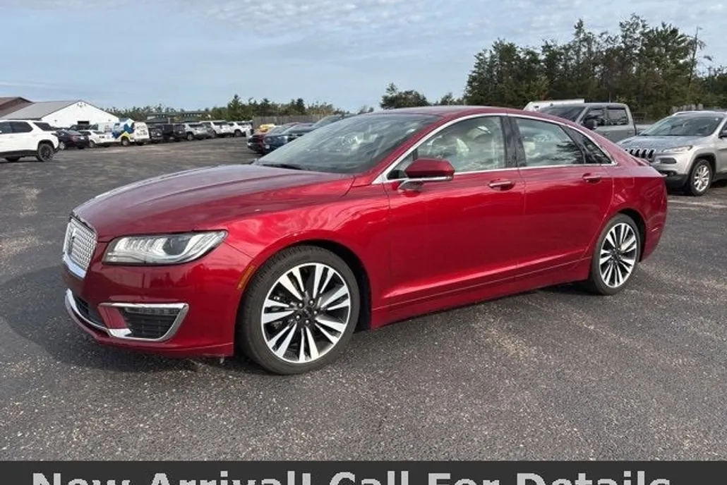 2018 Lincoln MKZ Reserve photo 1