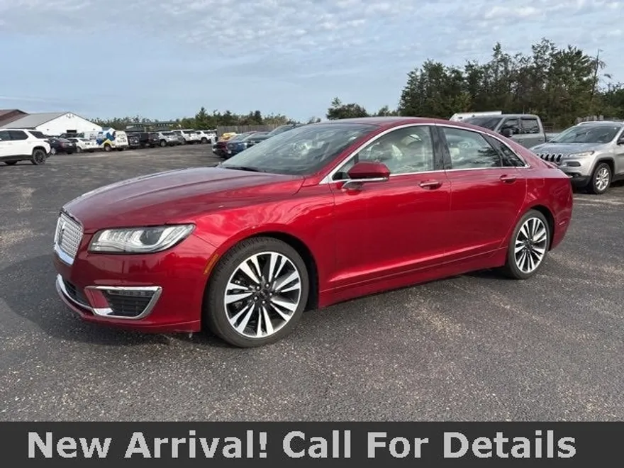 2018 Lincoln MKZ Reserve photo 1