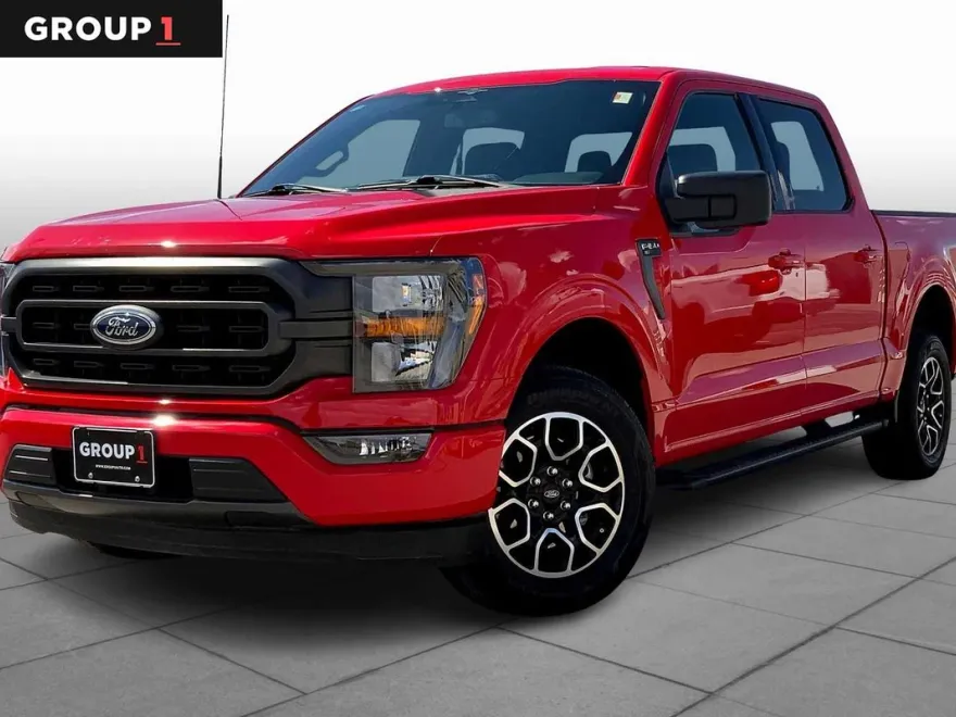 2023 Ford F-150 XLT photo 1