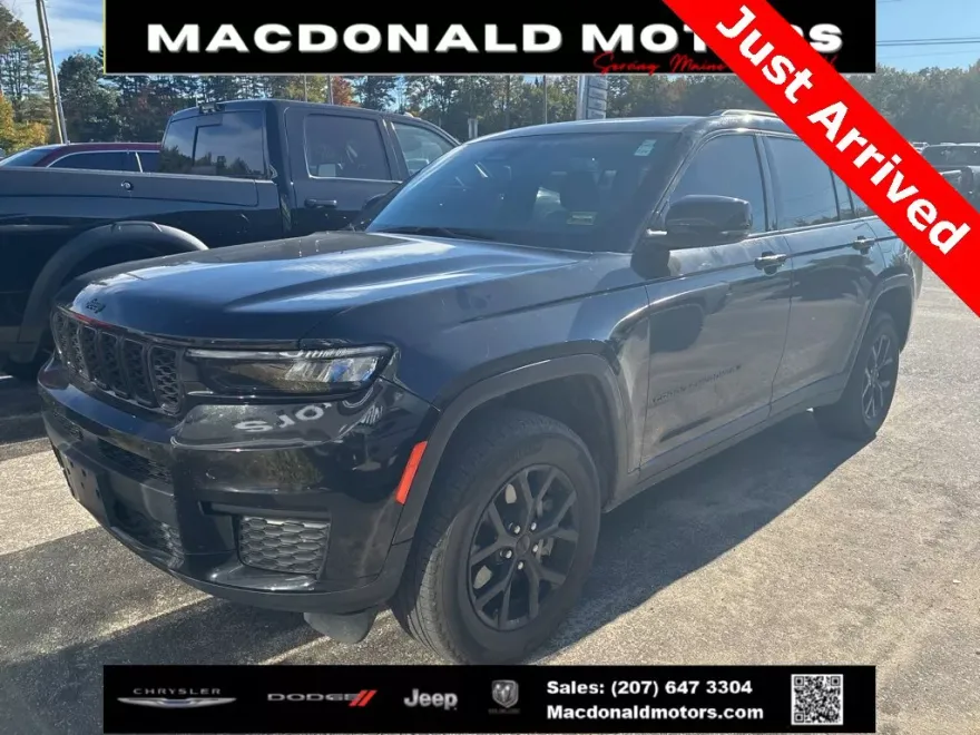 2024 Jeep Grand Cherokee Laredo photo 1