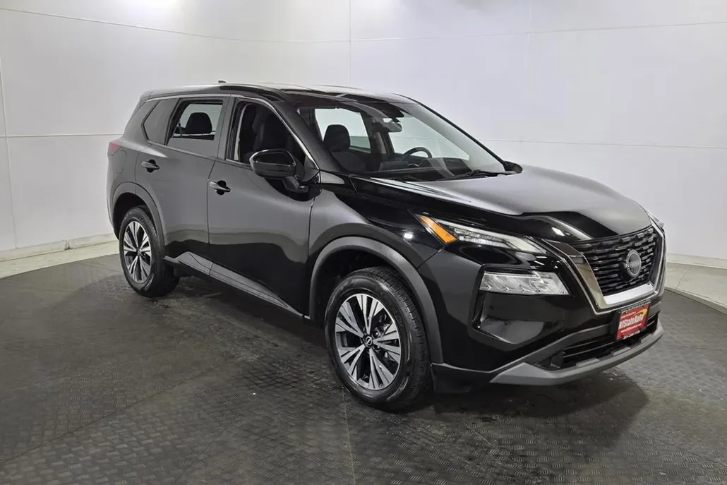 2023 Nissan Rogue SV photo 1
