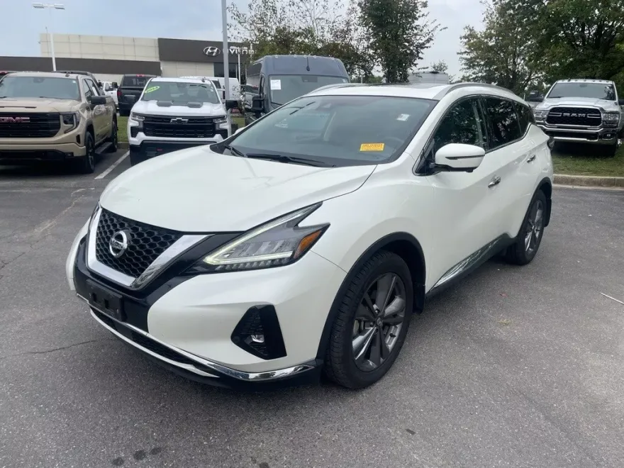 2021 Nissan Murano Platinum photo 1