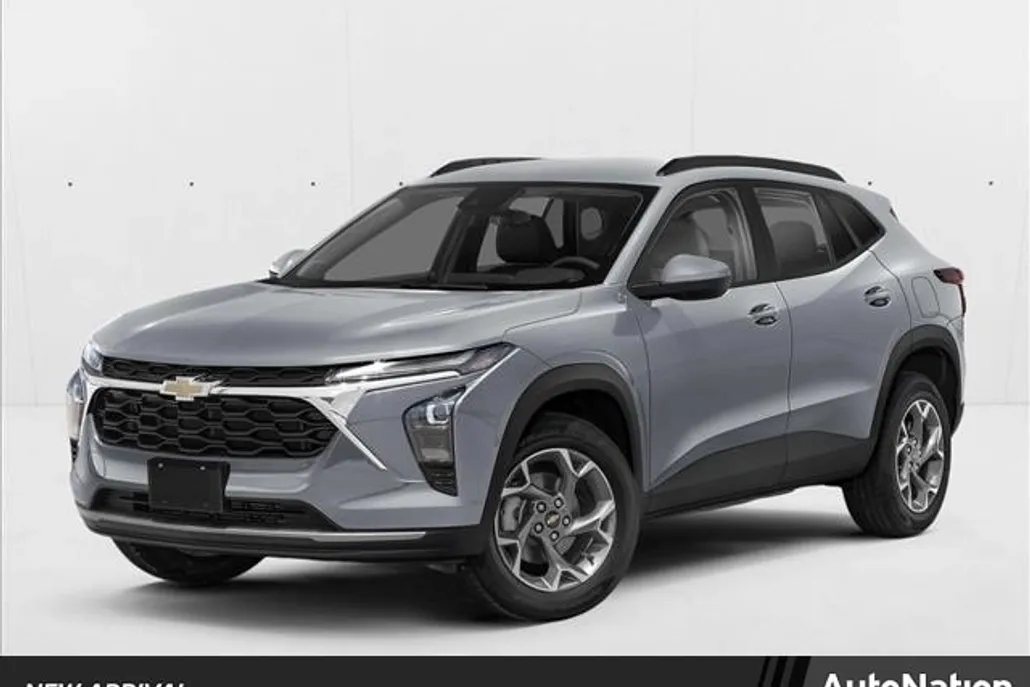 2025 Chevrolet Trax LT photo 1