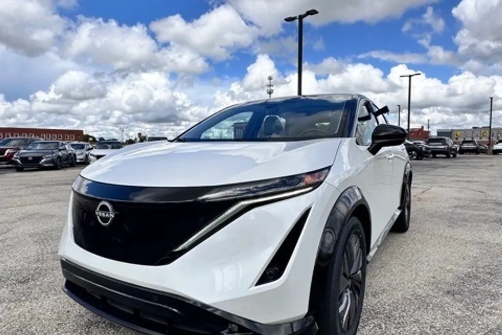 2023 Nissan ARIYA Evolve+ photo 1