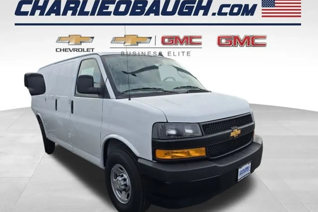 2025 Chevrolet Express 2500 Work Van photo 1