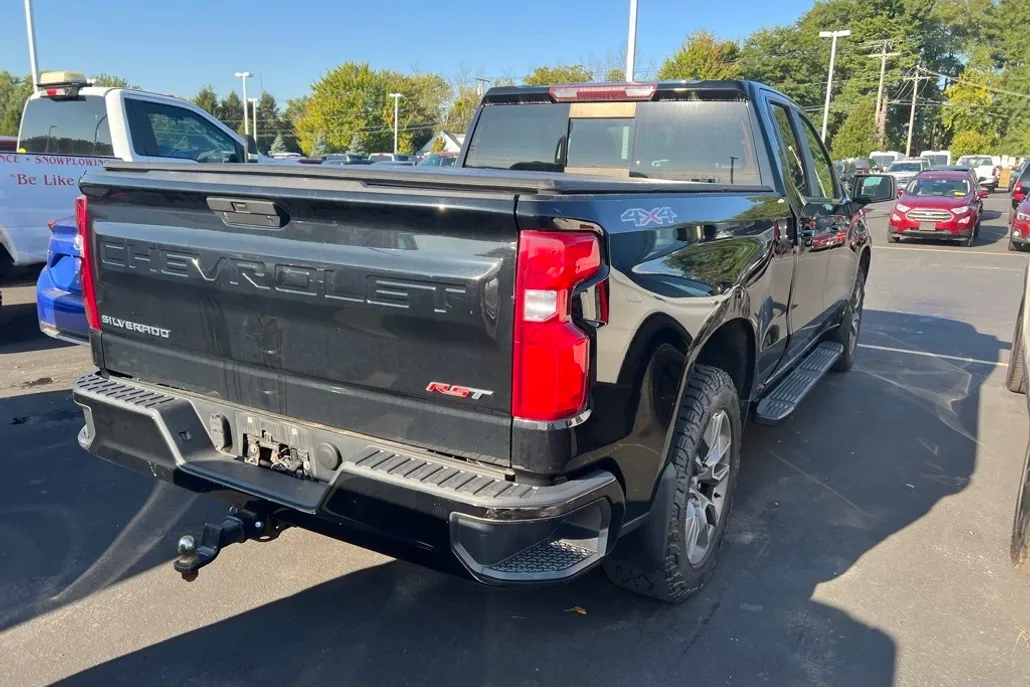 2019 Chevrolet Silverado 1500 RST photo 1