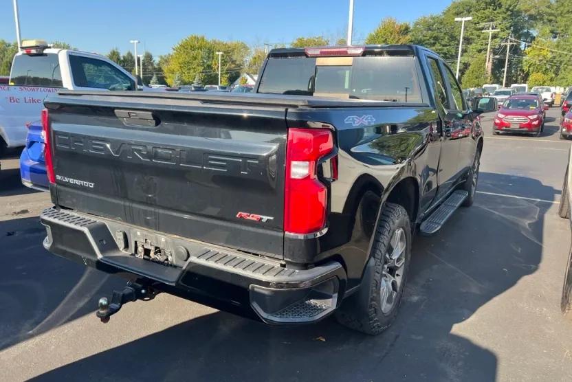 2019 Chevrolet Silverado 1500 RST photo 1